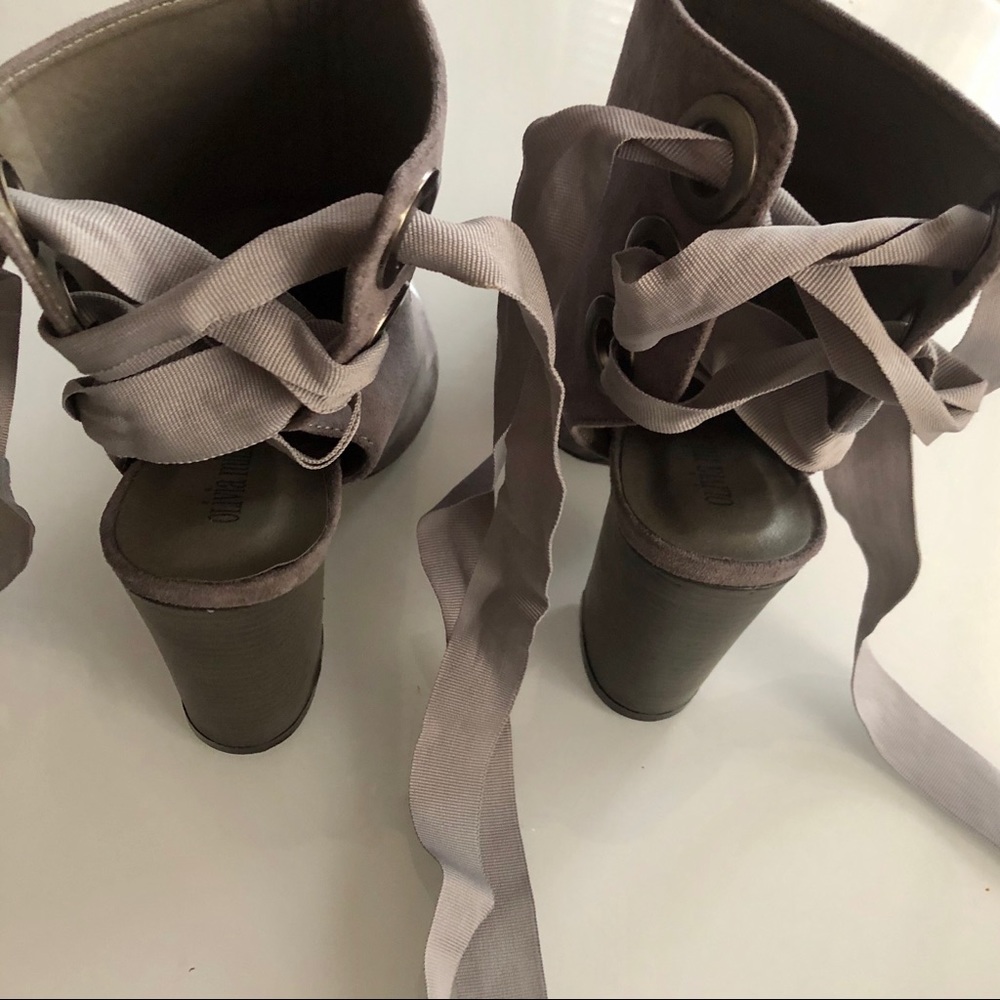 NWOB Olivia Miller Van Wyck Booties - Picture 4 of 7